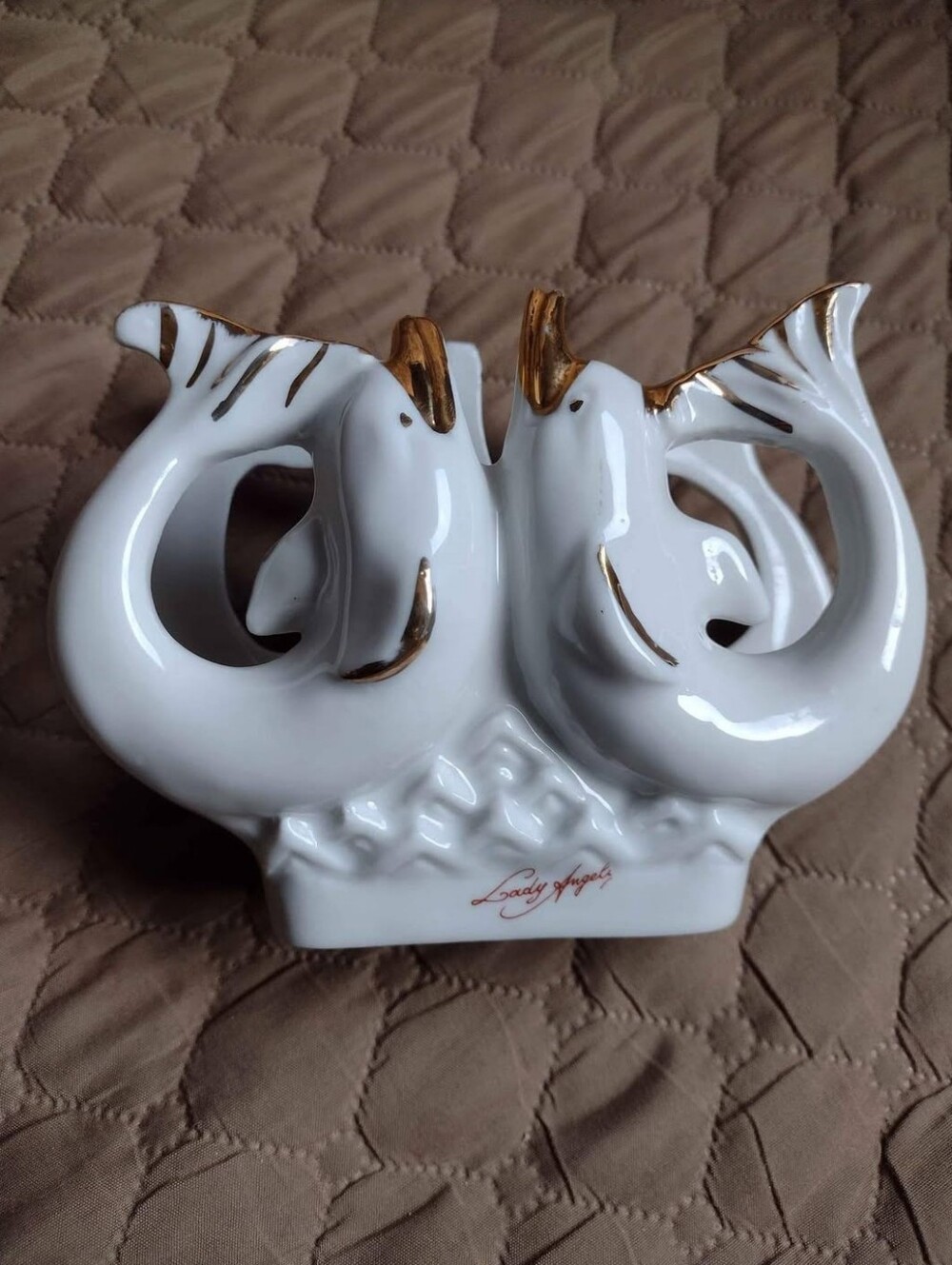 Lady Angela Capodimonte Napkin Holder